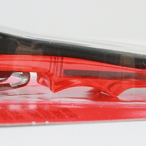 Revlon Swivel Head Nail Clipper - Picture 2 of 8